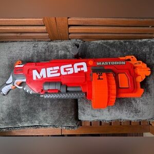 NERF B5575F07 N-strike Dart Gun Mega Mastodon Works